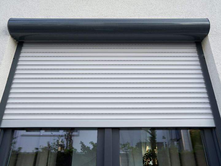 Installation de volets roulants Lisieux