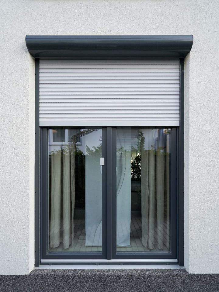 Installation de volets roulants Lisieux